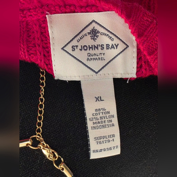 St Johns Bay Red V Neck Cable Knit Sweater NWT - Picture 5 of 7